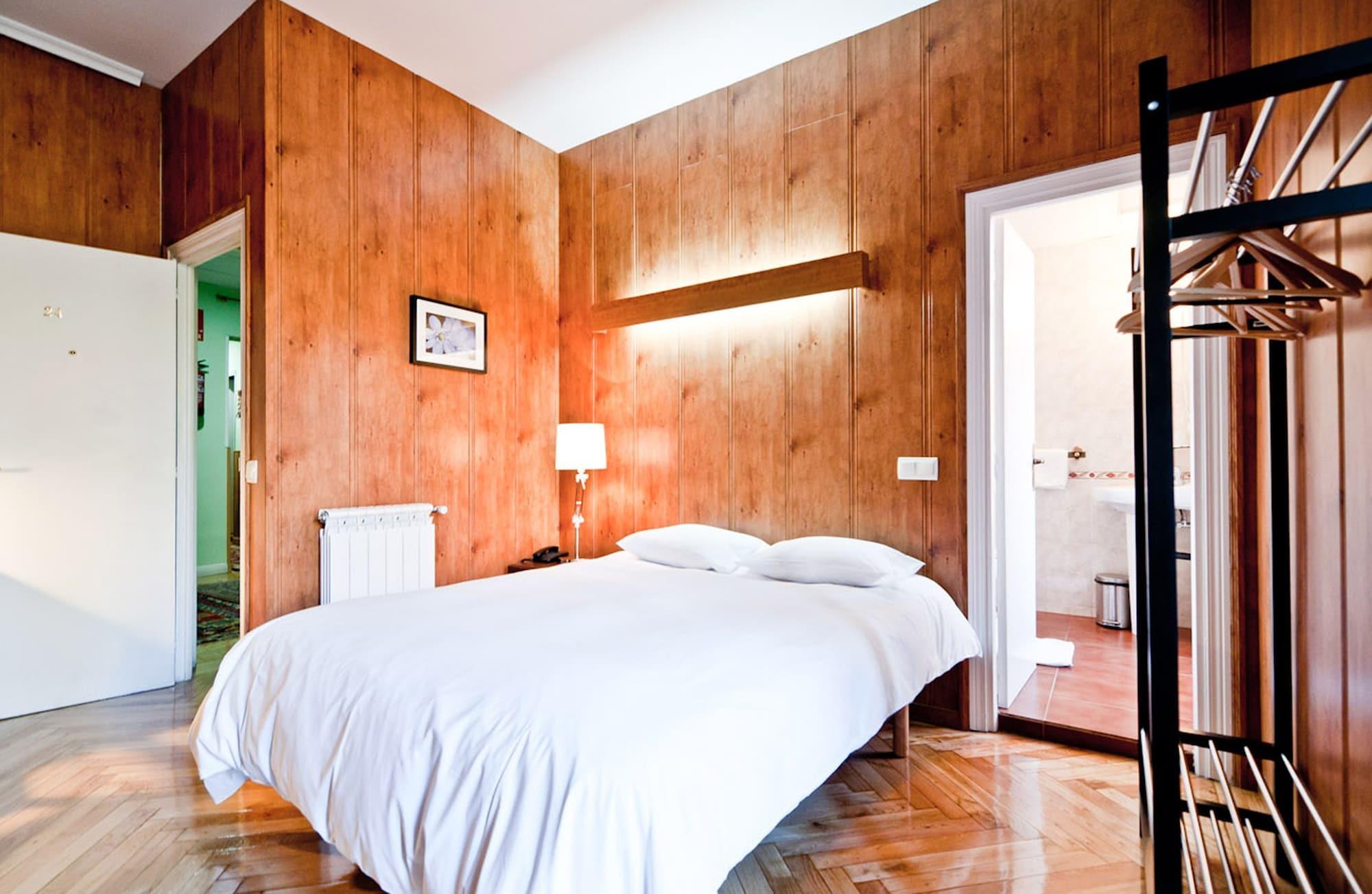 Hostal Asuncion Madrid Kültér fotó