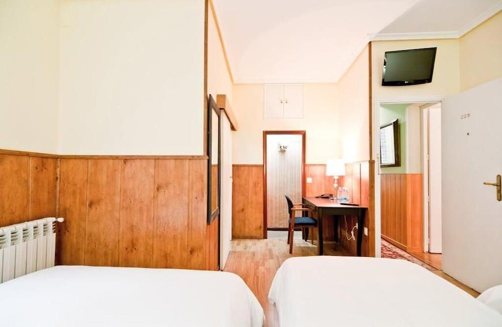 Hostal Asuncion Madrid Kültér fotó