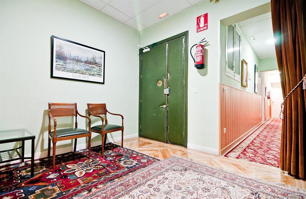 Hostal Asuncion Madrid Kültér fotó