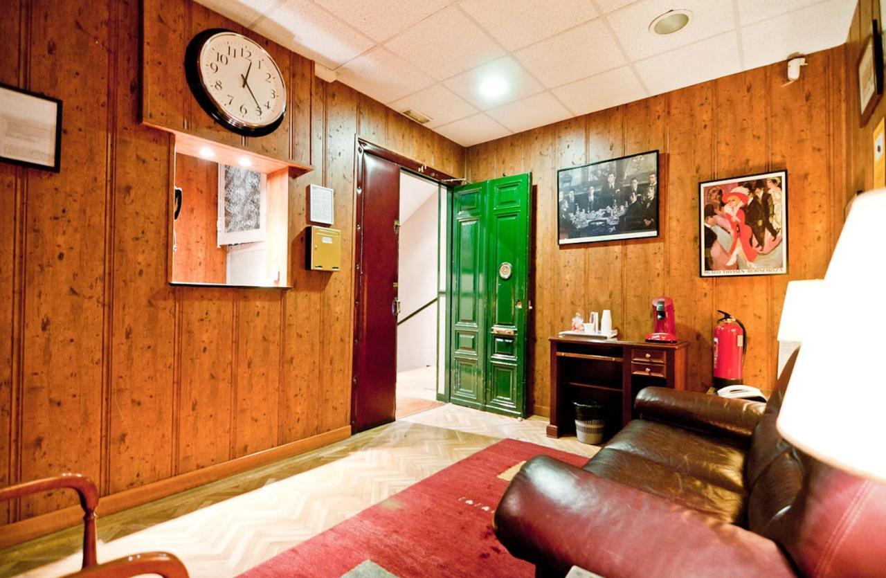 Hostal Asuncion Madrid Kültér fotó